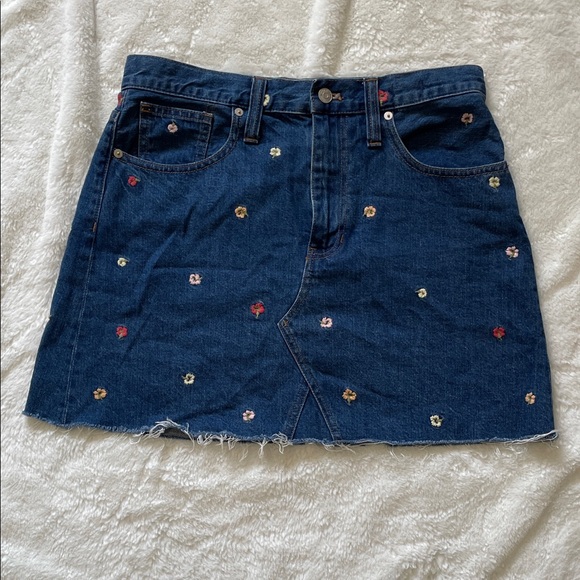 Madewell Dresses & Skirts - Madewell Embroidered Denim Mini Skirt
